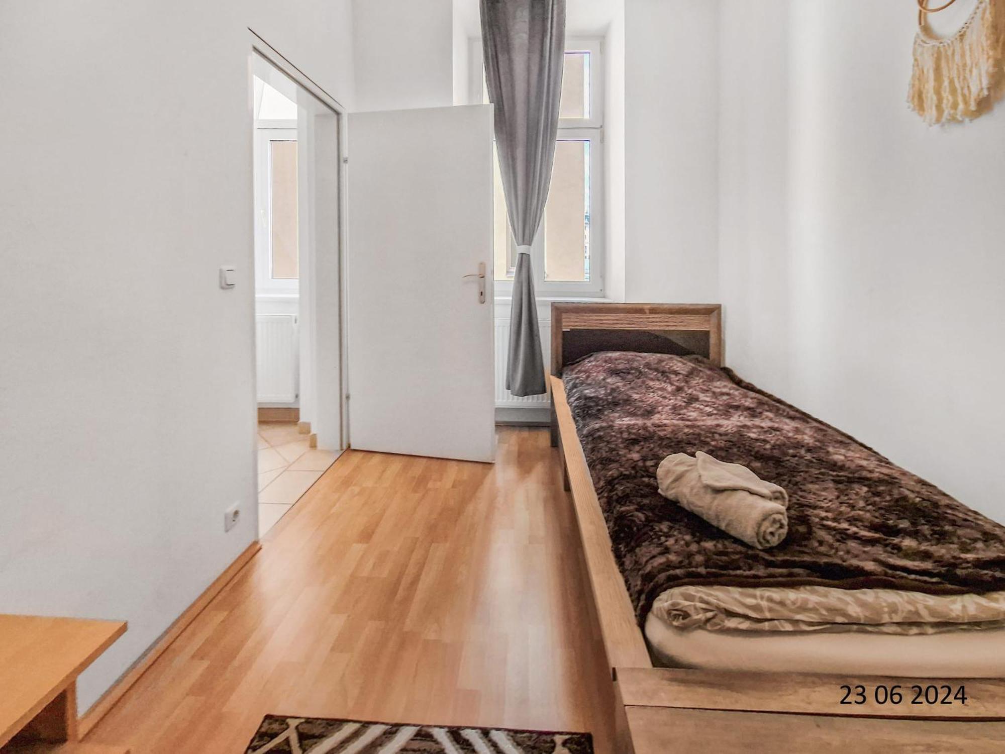 Elegant Three-Bedroom Suite Βιέννη Εξωτερικό φωτογραφία