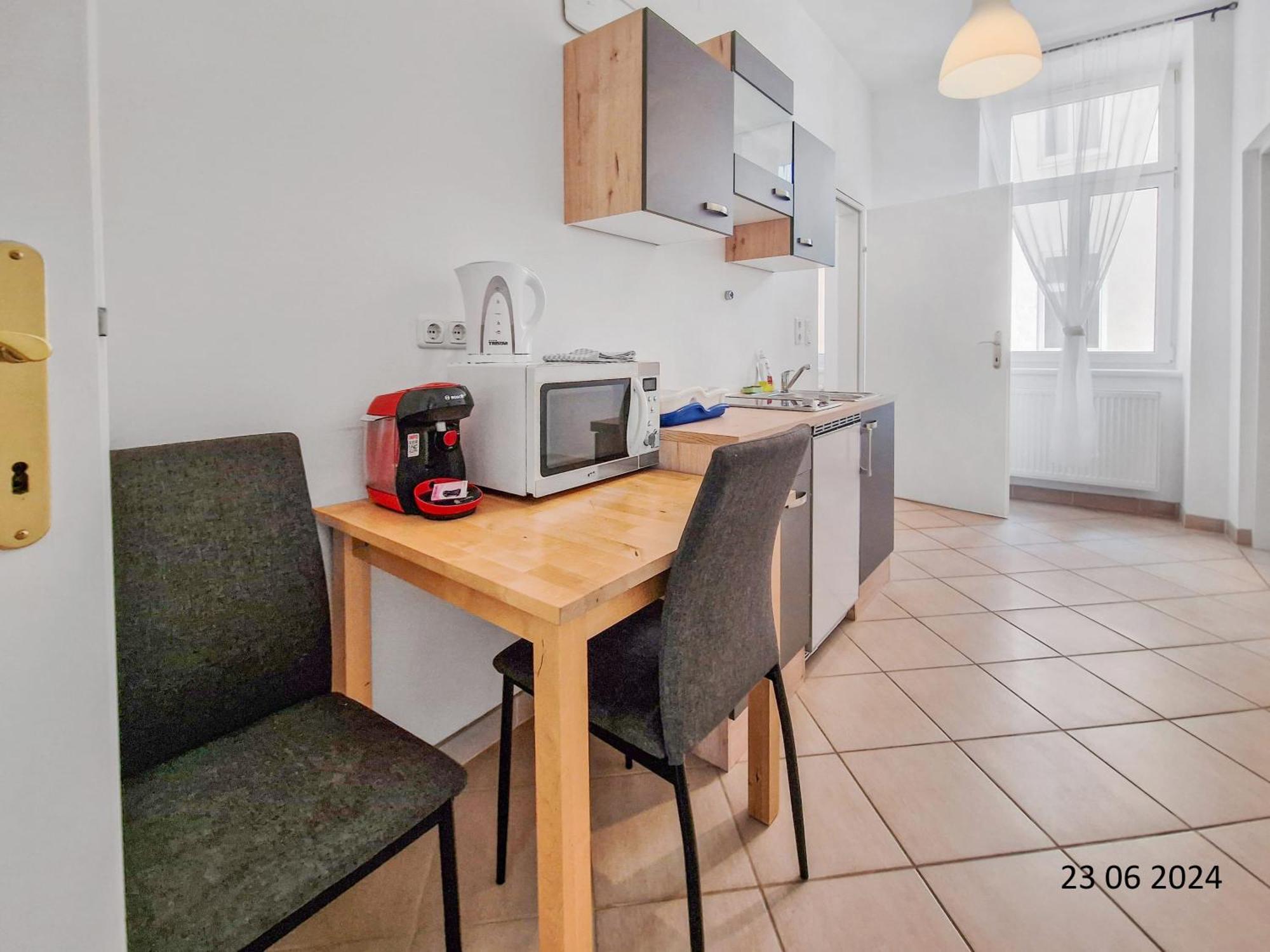 Elegant Three-Bedroom Suite Βιέννη Εξωτερικό φωτογραφία