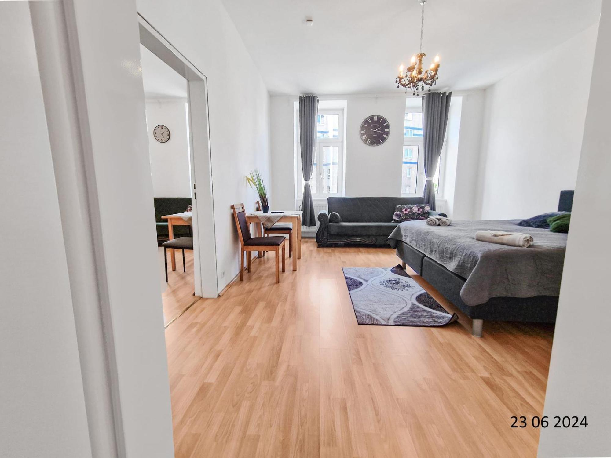 Elegant Three-Bedroom Suite Βιέννη Εξωτερικό φωτογραφία